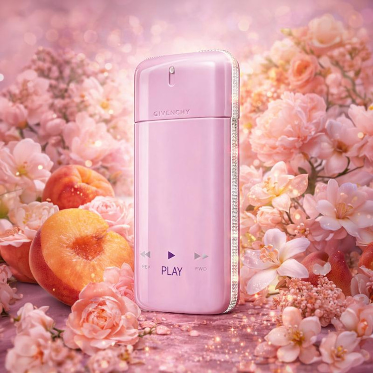 با رایحه گلی، شیرین و چوبی | Novare Givenchy Play for Her with floral sweet woody notes